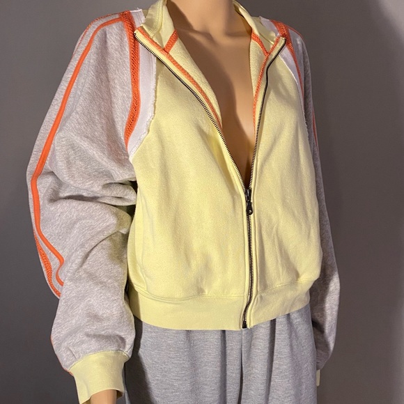 FREE PEOPLE JACKET YELLOW NWT - Picture 2 of 16